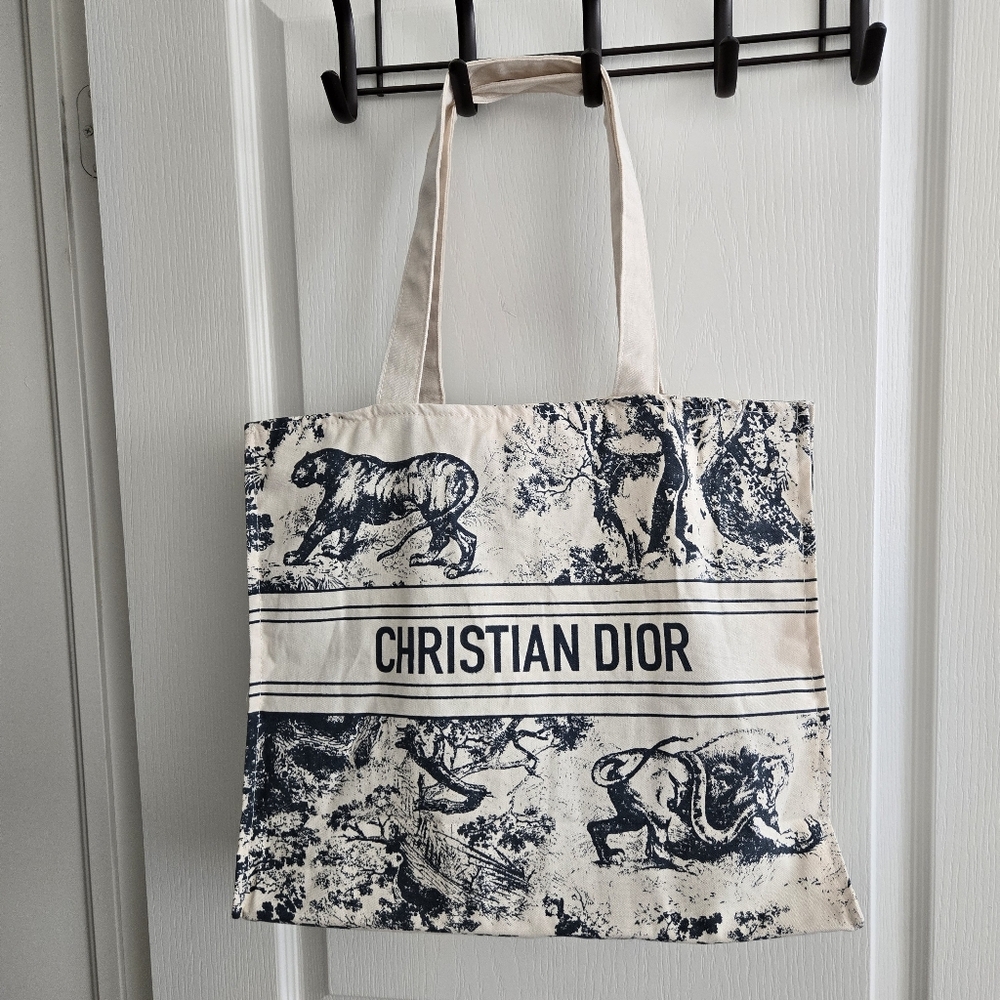 New Christian Dior VIP Straw tote bag
